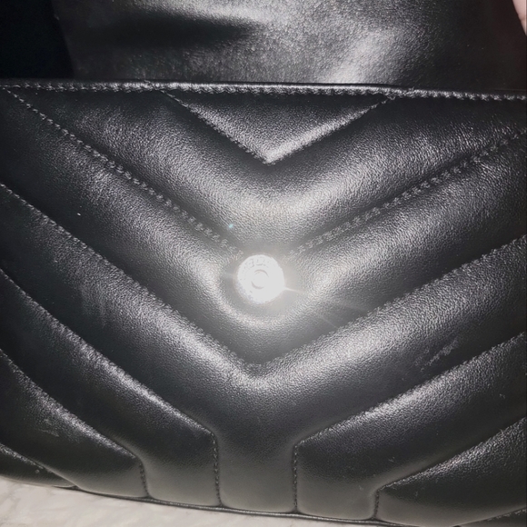 Yves Saint Laurent LouLou Toy Crossbody Bag. Matelasse. - Picture 3 of 4